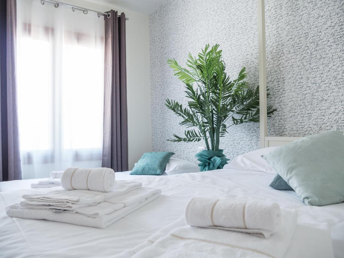 Appartamento con 2 Camere da Letto e Terrazza